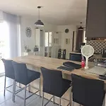 Location Magnifique Provencale Familiale Piscine 6 Chambres, Ideal Pour Enfants, Proche Mer,entre Nimes Et Montpellier Villa