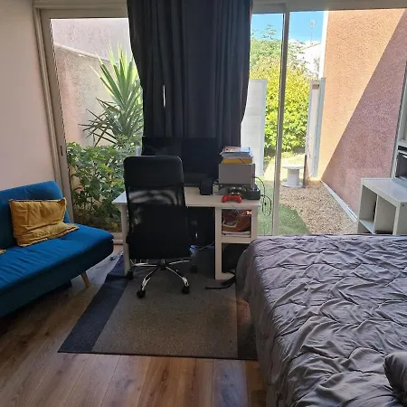 Location Magnifique Provencale Familiale Piscine 6 Chambres, Ideal Pour Enfants, Proche Mer,entre Nimes Et Montpellier ヴィラ
