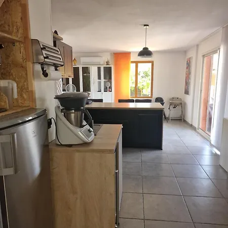 ヴィラ Location Magnifique Provencale Familiale Piscine 6 Chambres, Ideal Pour Enfants, Proche Mer,entre Nimes Et Montpellier