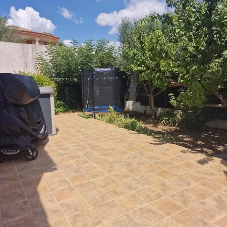 ヴィラ Location Magnifique Provencale Familiale Piscine 6 Chambres, Ideal Pour Enfants, Proche Mer,entre Nimes Et Montpellier *